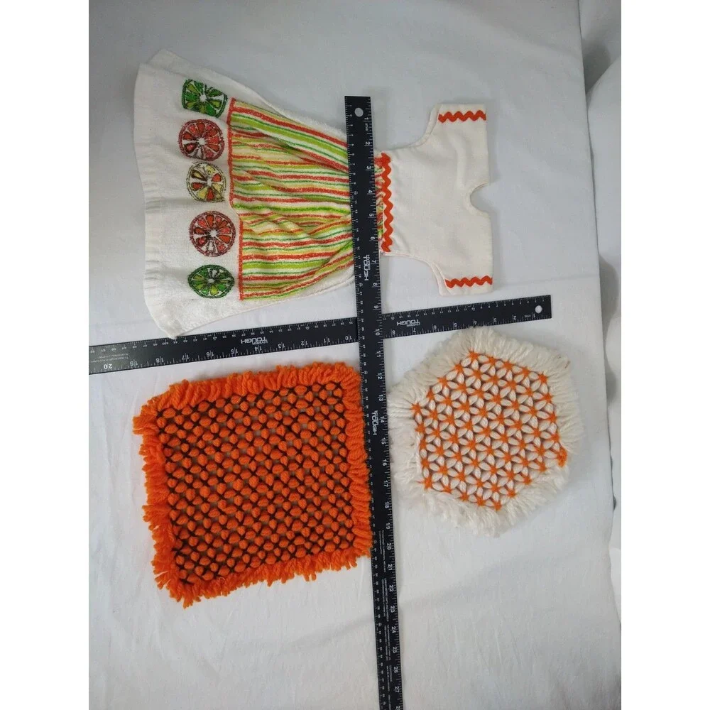 Kitchen Vintage Retro Starter SET 2-Crochet Trivet/Hot Pad 1-Hand Towel Dress